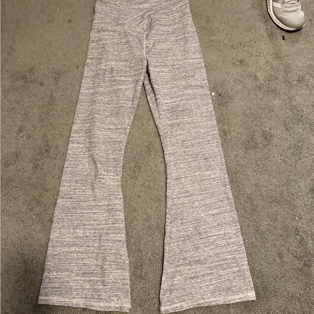 Victoria's Secret Gray Leggings with Stretch Comfort